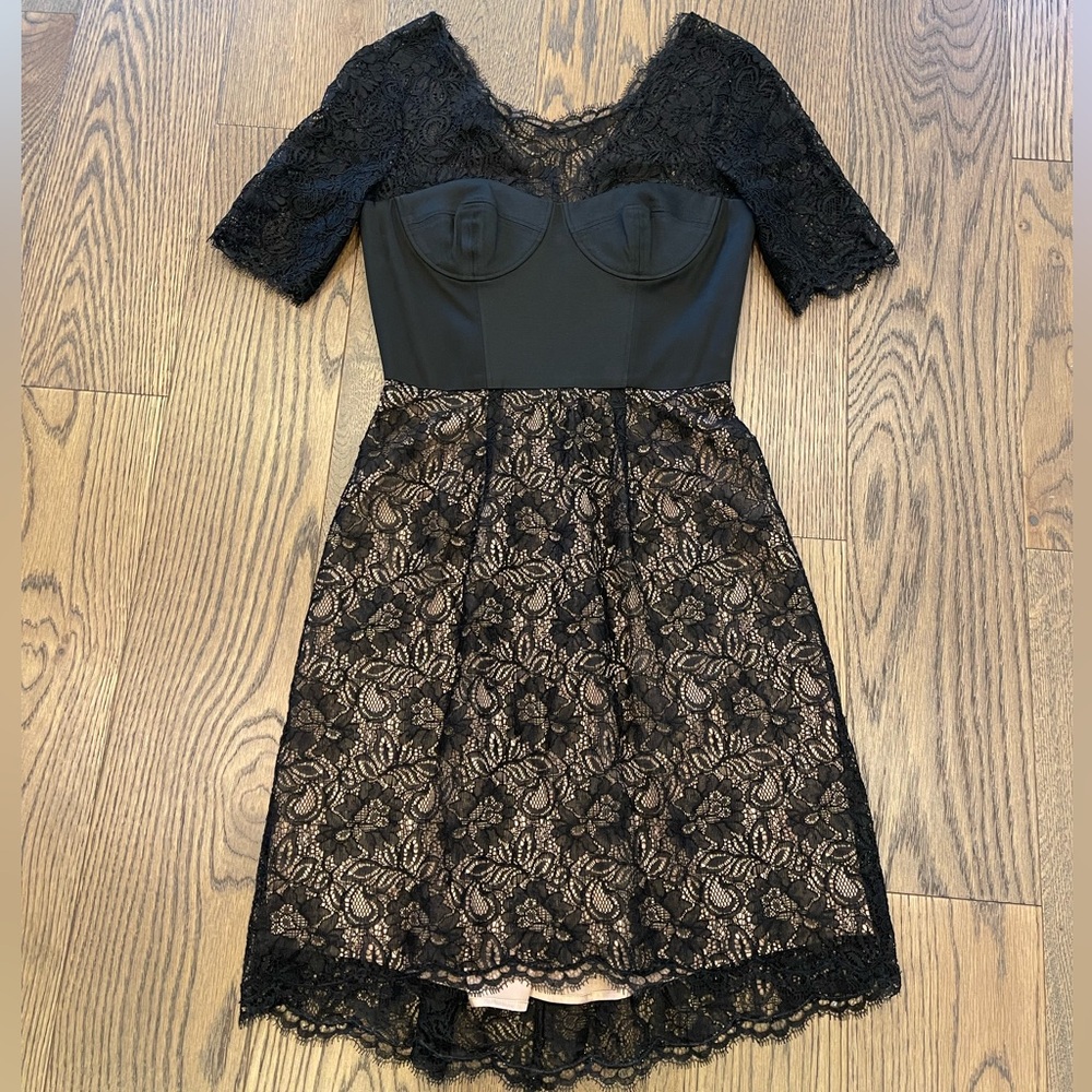 BCBG Maxazria Lila Dress Corset sz 4 Small EUC